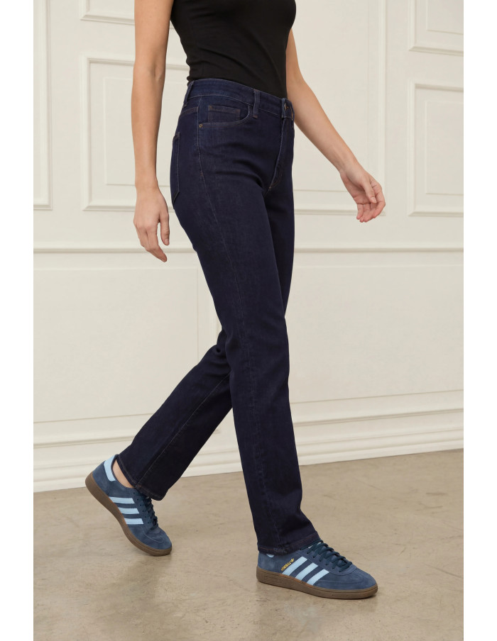 ISAY CAPRI LONG STRAIGHT JEANS