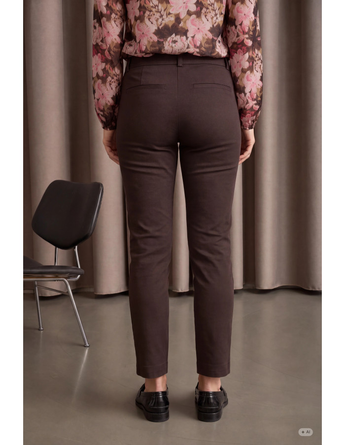 ISAY HIGHWAIST CHINO
